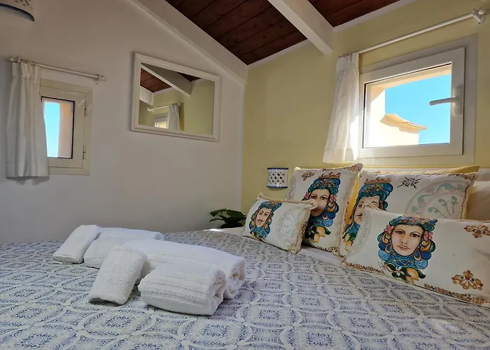 La Torretta Sea View Rooms
