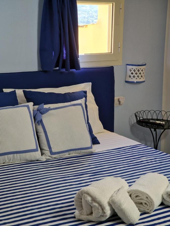 Couette-café La Torretta Sea View