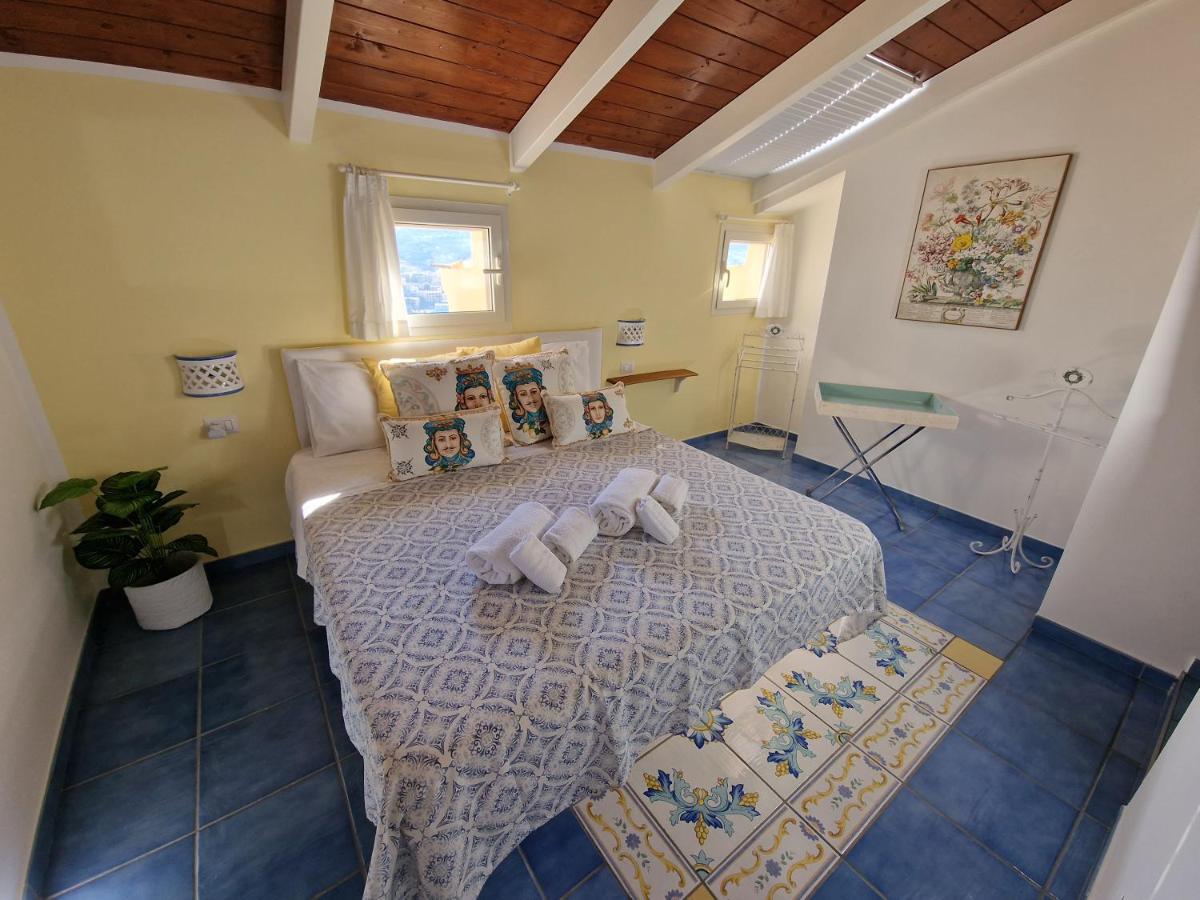 Couette-café La Torretta Sea View Vico Equense