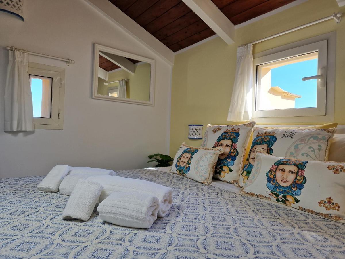 Couette-café La Torretta Sea View